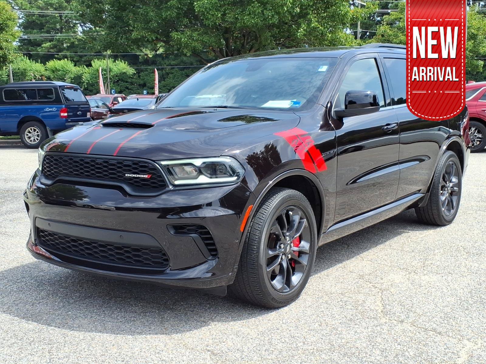 Used 2023 Dodge Durango R/T w/ Blacktop Package RWD image 1