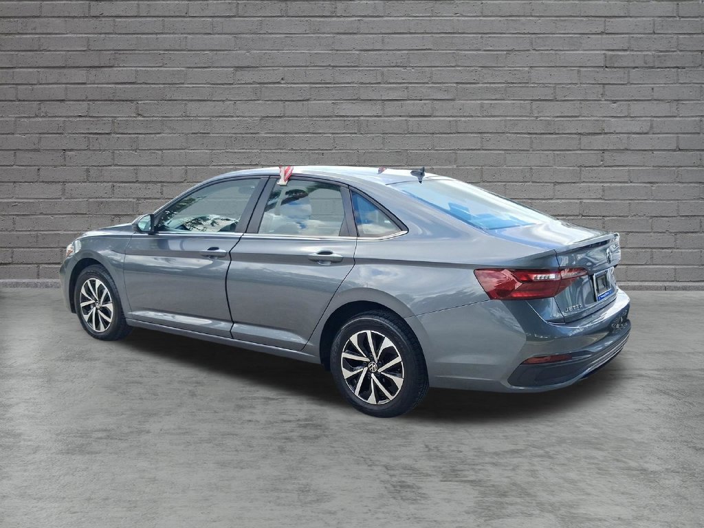 Certified 2024 Volkswagen Jetta S FWD image 7