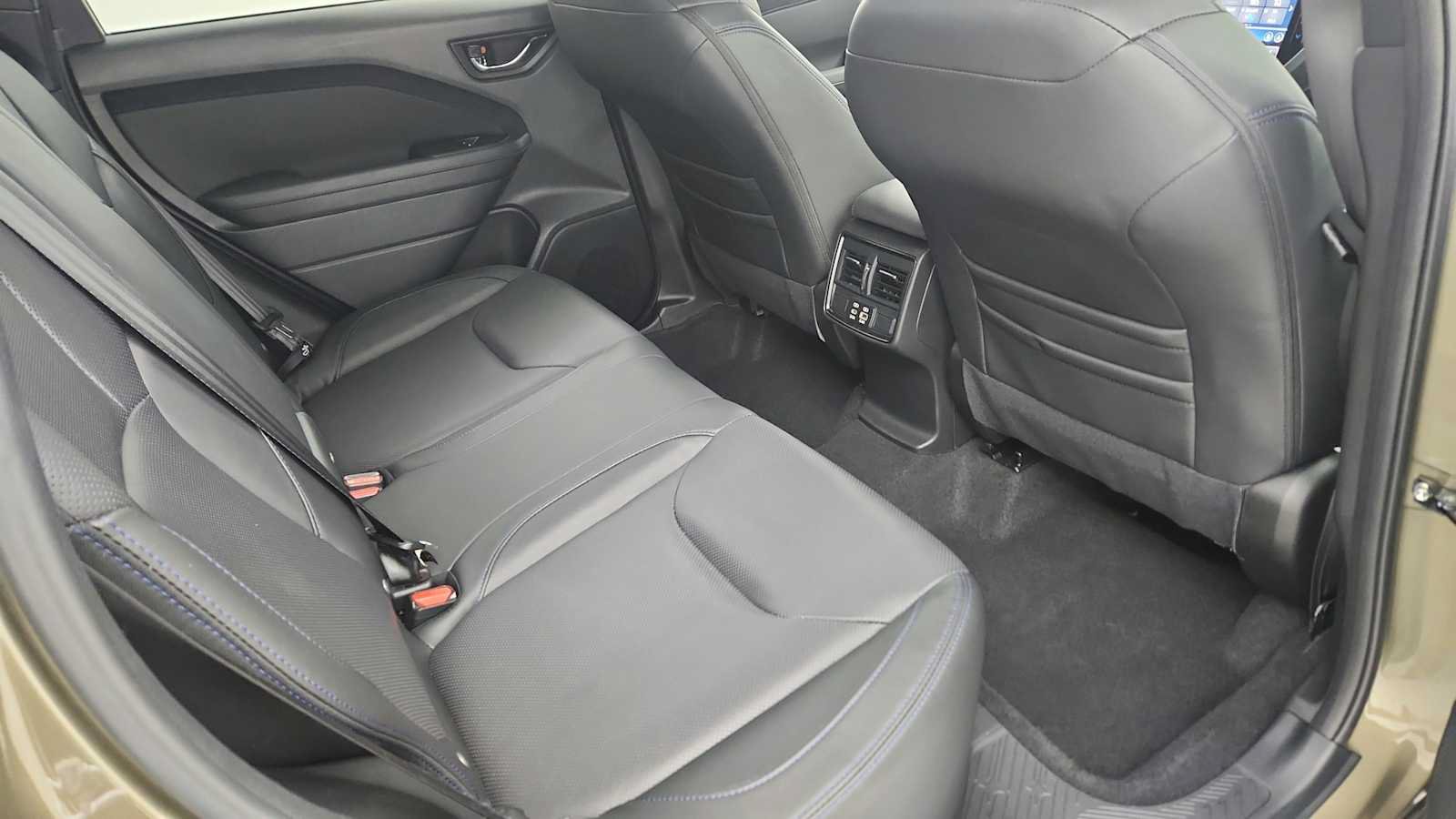 Certified 2025 Subaru Forester Limited w/ Popular Package #2 AWD/4WD image 45