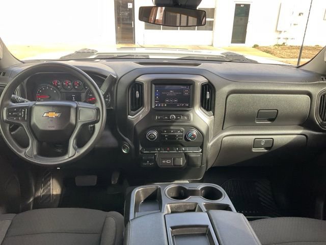 Used 2025 Chevrolet Silverado 2500 Custom w/ Z71 Off-Road Package image 3
