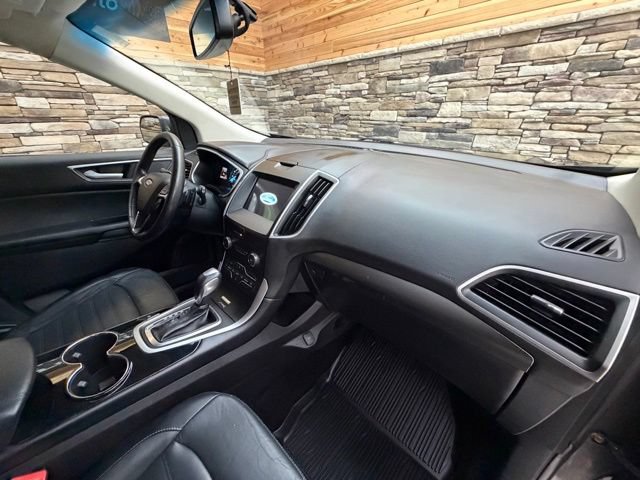 Used 2017 Ford Edge SEL w/ Equipment Group 201A AWD/4WD image 15