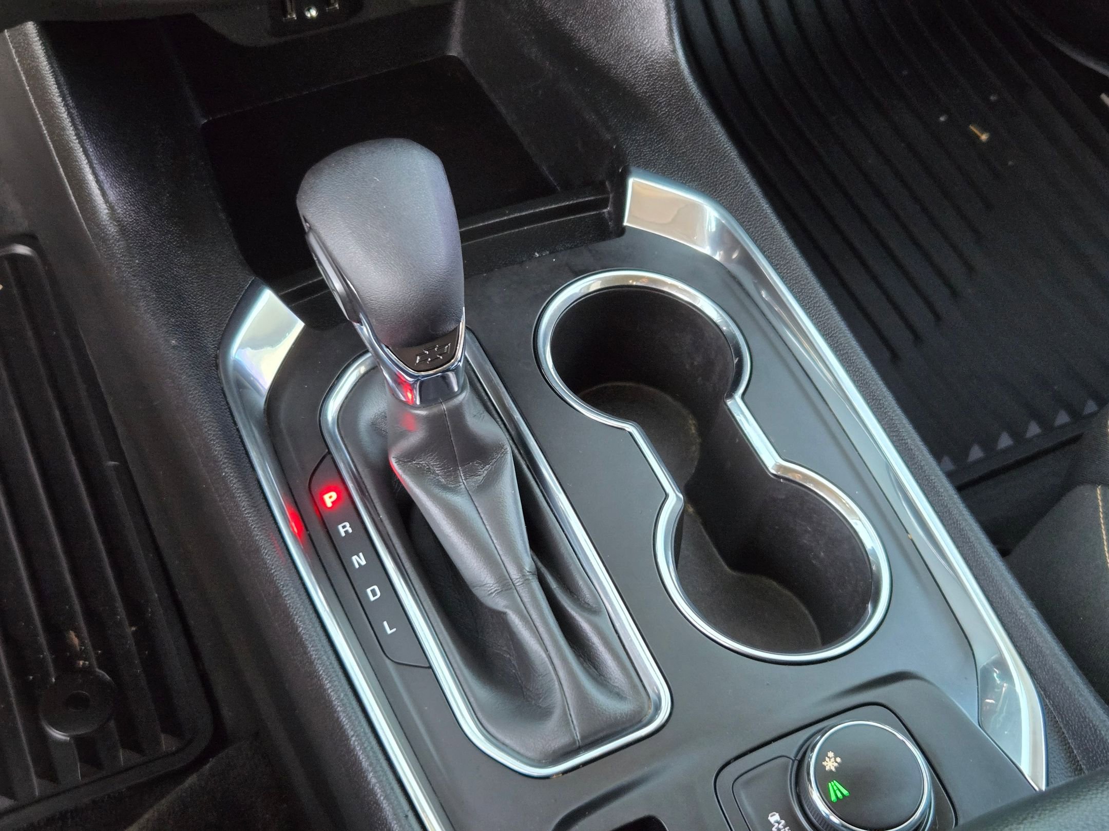 Certified 2021 Chevrolet Traverse LS w/ LPO, Blackout Package image 19