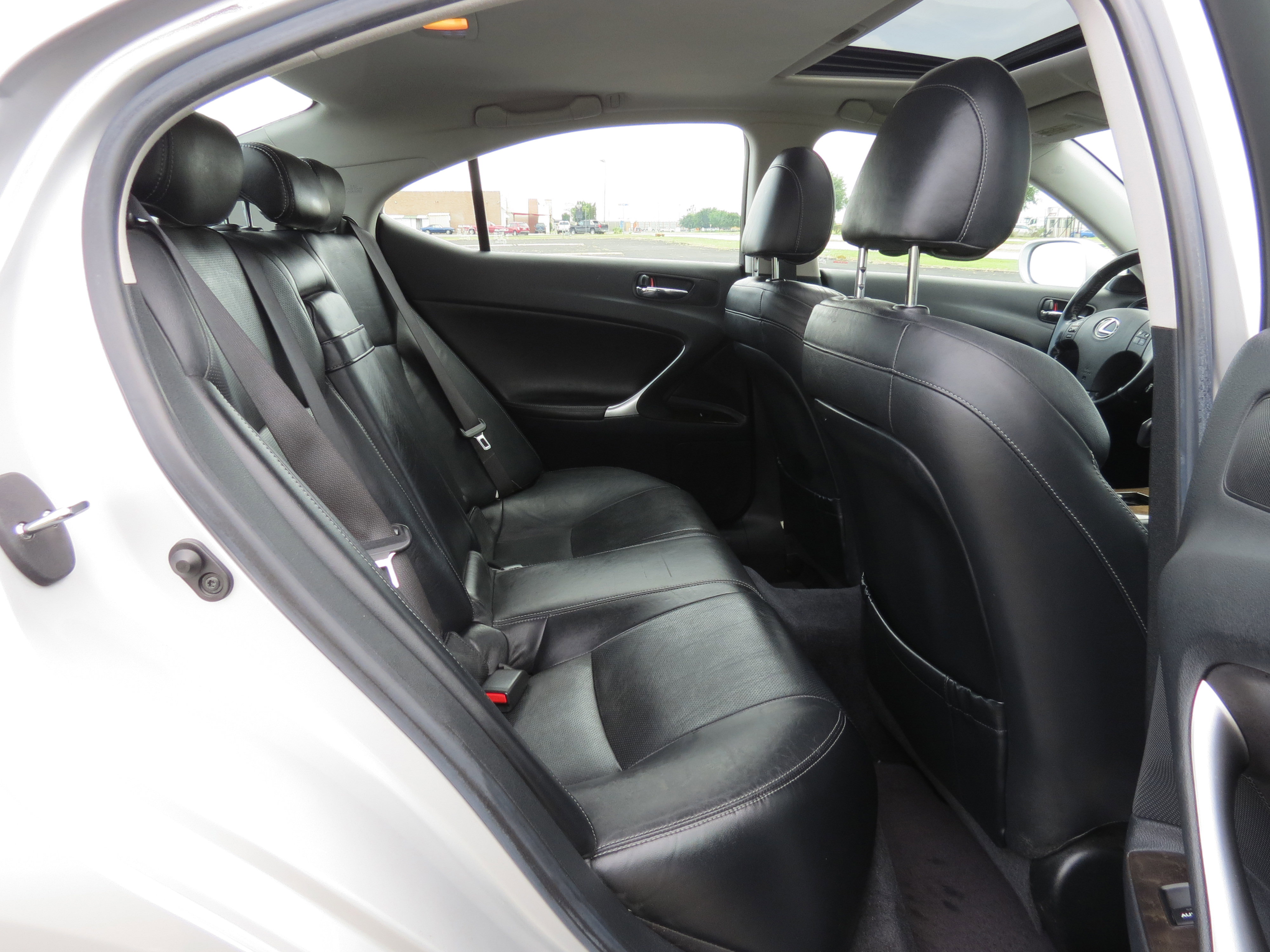 Used 2009 Lexus IS 250 RWD image 34