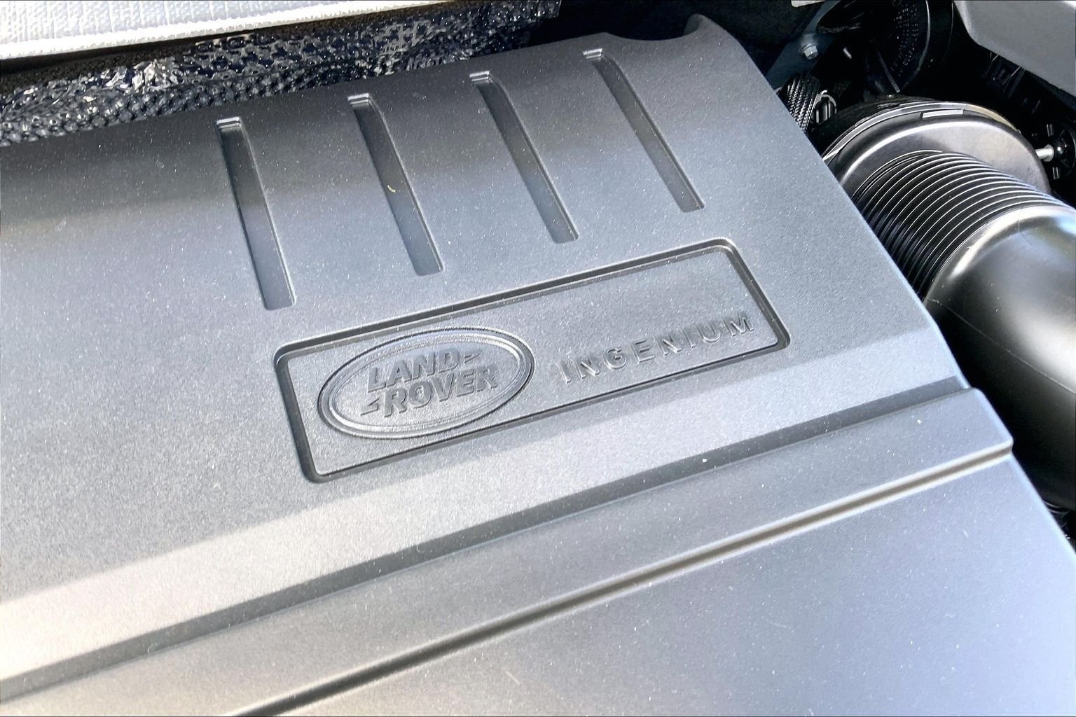 New 2026 Land Rover Range Rover Evoque Hoxton AWD/4WD image 17