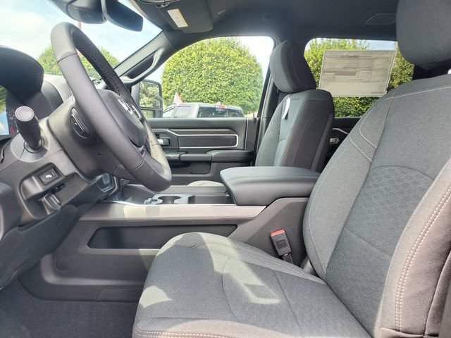 New 2026 RAM 2500 Big Horn AWD/4WD image 5