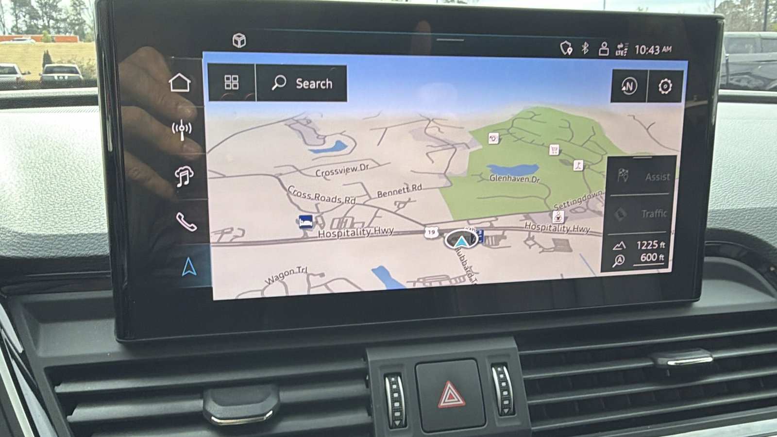 Used 2024 Audi Q5 e Premium Plus w/ Premium Plus Package image 34