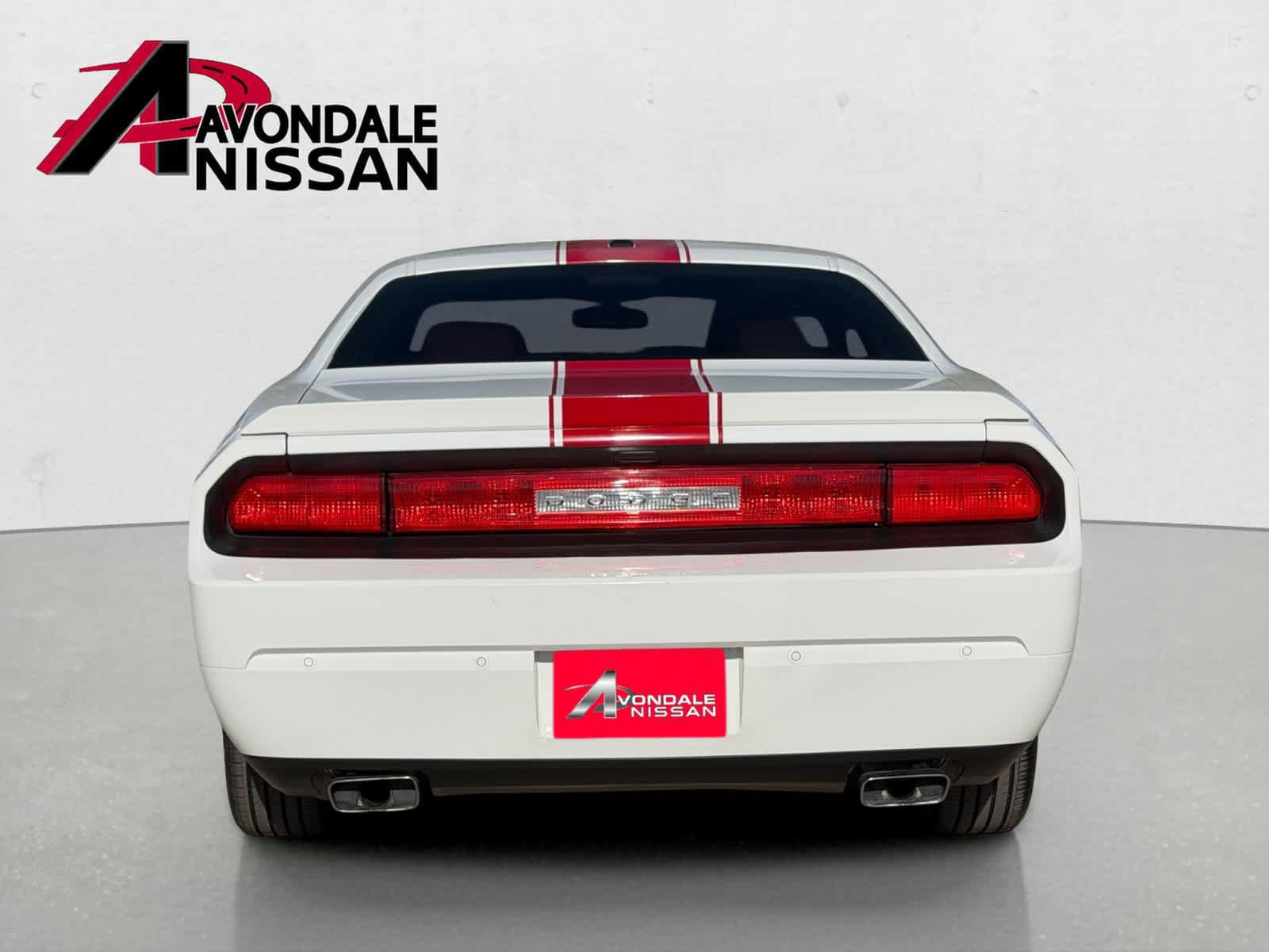 Used 2014 Dodge Challenger SXT RWD image 5