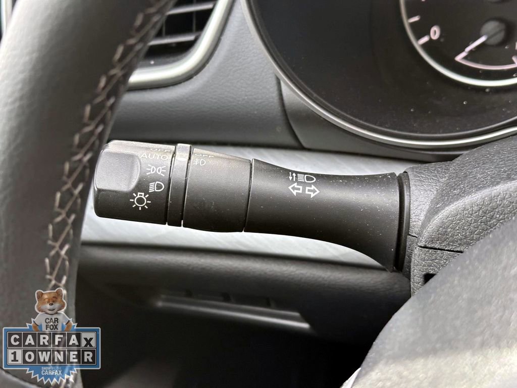 Used 2018 Nissan Maxima 3.5 SV image 26