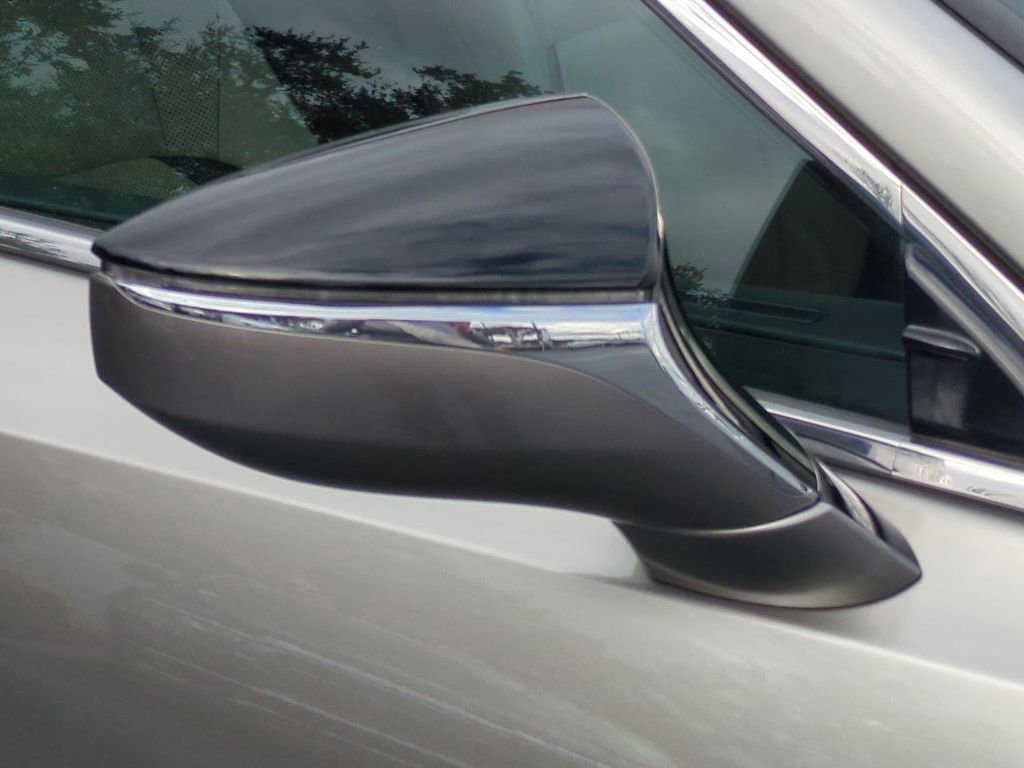 Used 2019 Lexus ES 350 image 12