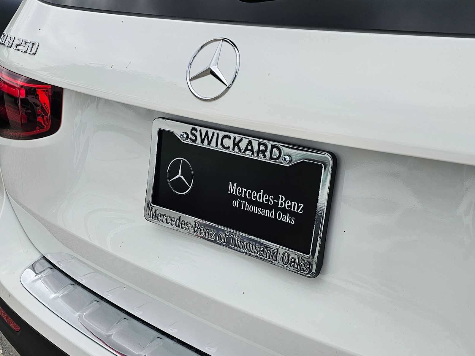 New 2026 Mercedes-Benz GLB 250 image 13