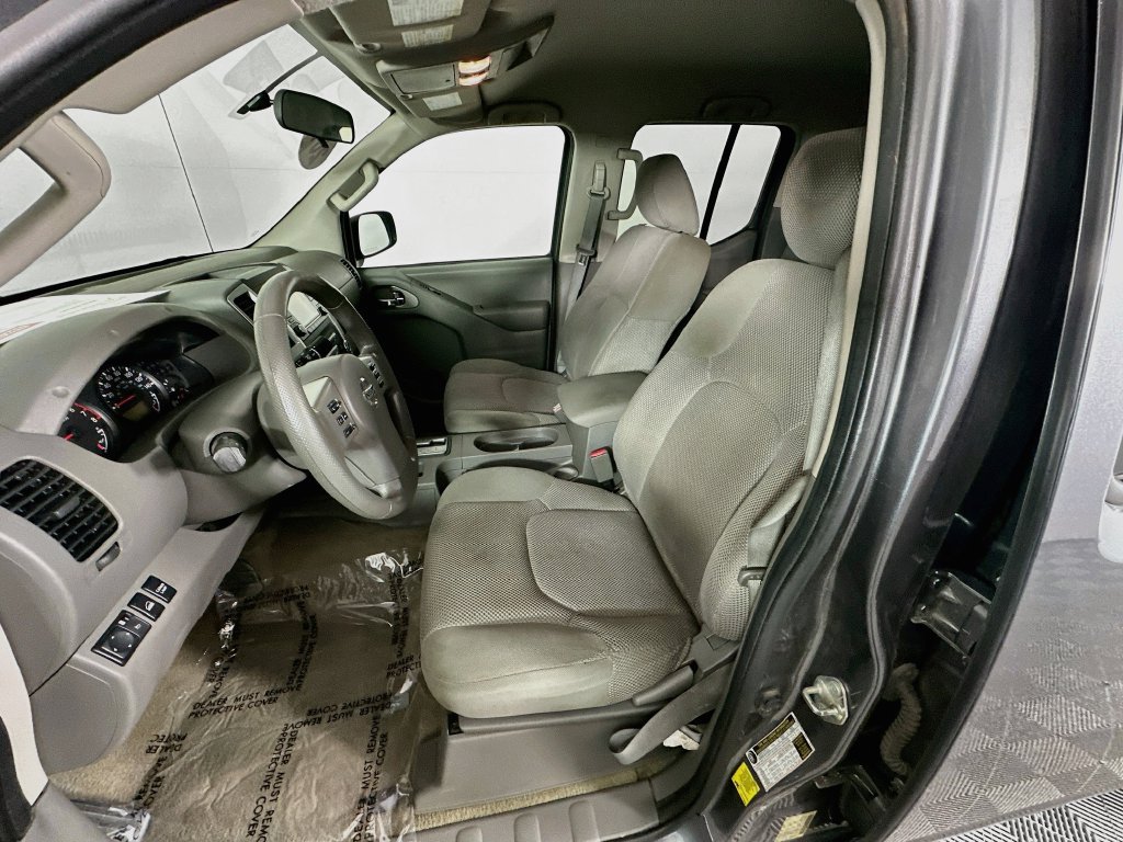 Used 2017 Nissan Frontier SV AWD/4WD image 25