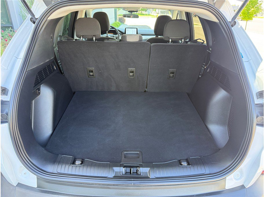 Used 2022 Ford Escape SE w/ Cold Weather Package FWD image 40