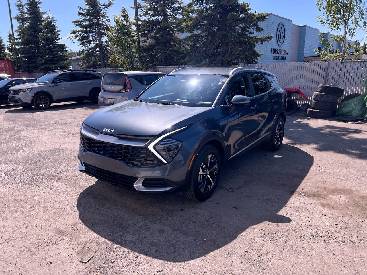 Used 2025 Kia Sportage EX