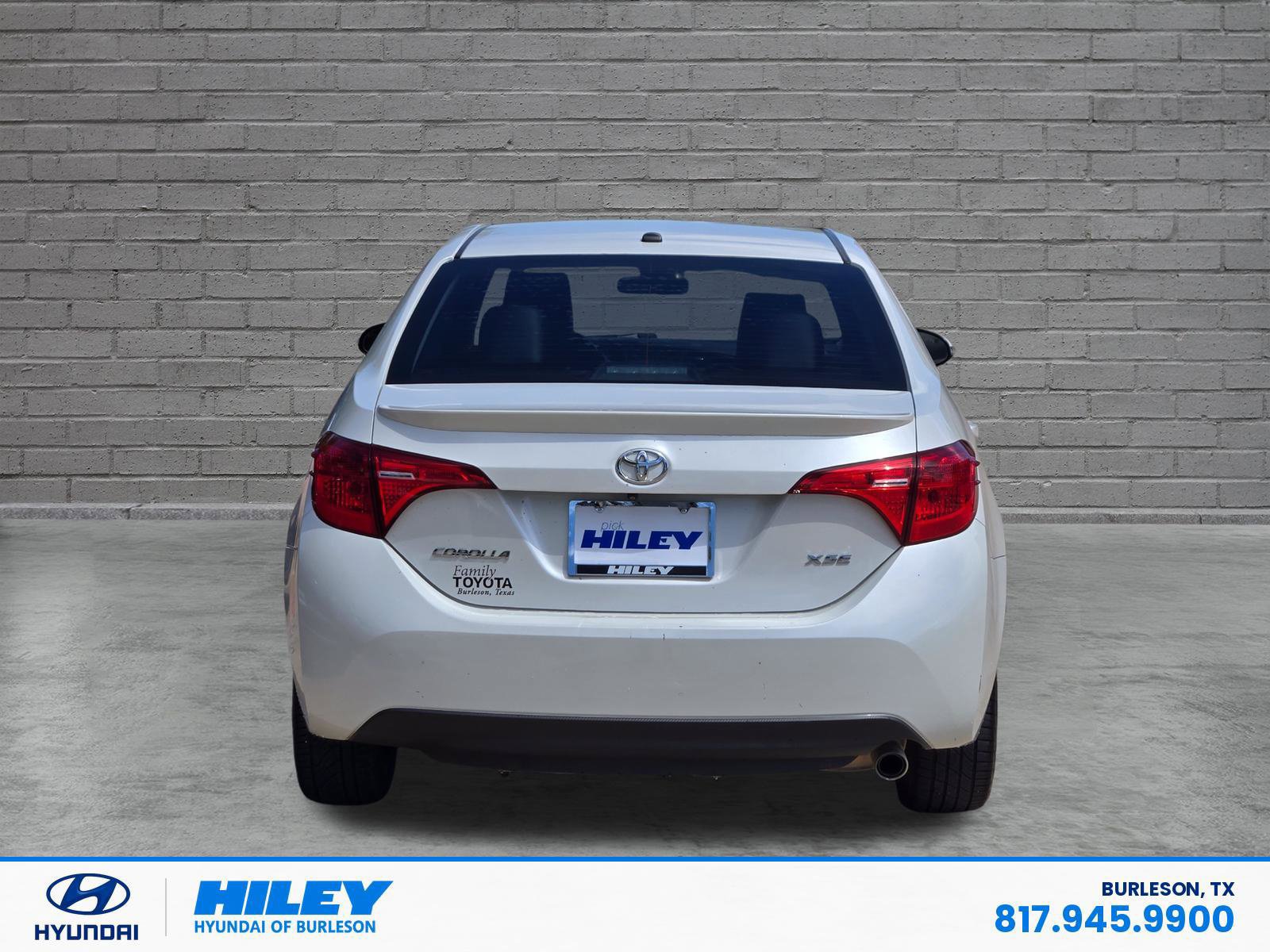Used 2018 Toyota Corolla XSE FWD image 5