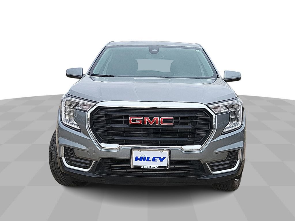 Certified 2024 GMC Terrain SLE image 3