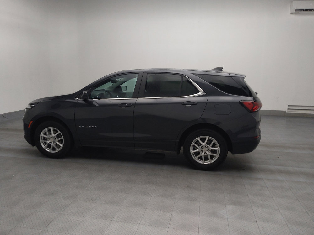 Used 2023 Chevrolet Equinox LT image 3