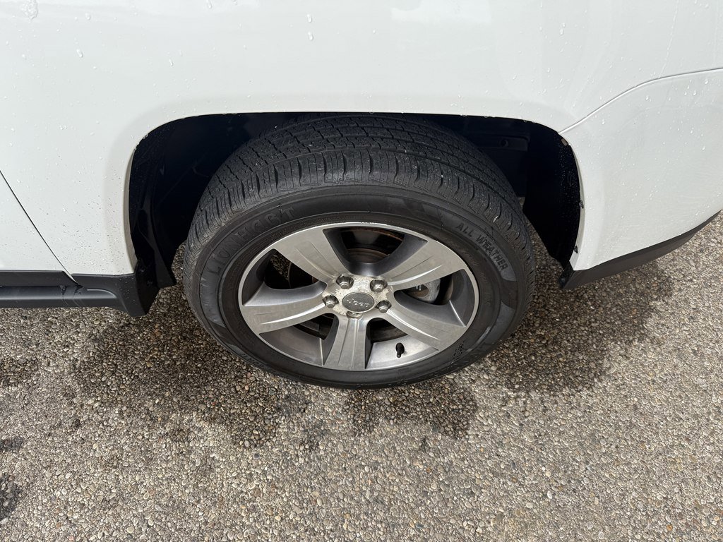 Used 2017 Jeep Compass High Altitude image 7