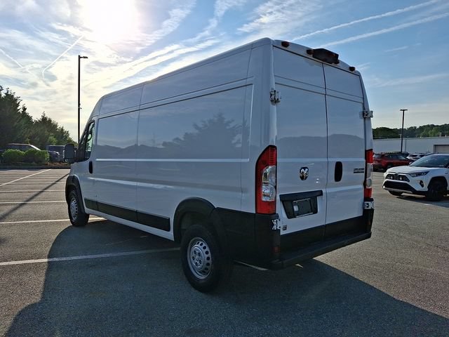 Used 2025 RAM ProMaster 2500 w/ Convenience Group FWD image 4