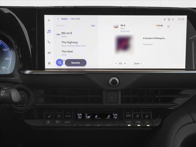 New 2026 Toyota Crown Signia AWD/4WD image 7