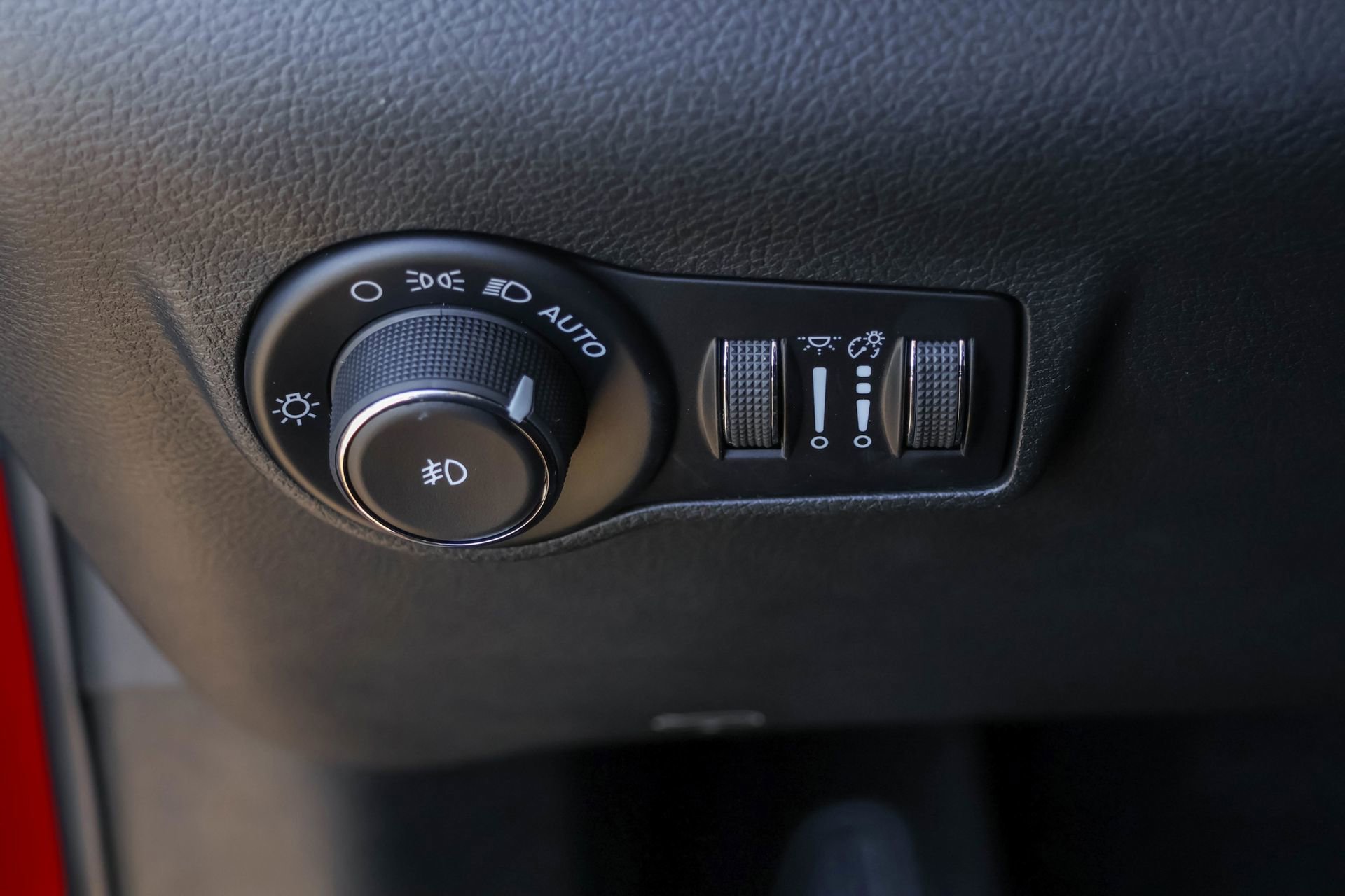 New 2026 Jeep Compass Latitude image 25