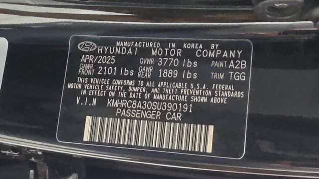Certified 2025 Hyundai Venue SEL FWD image 28