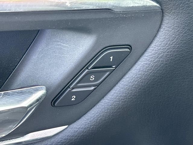 Used 2019 RAM 1500 Laramie image 24