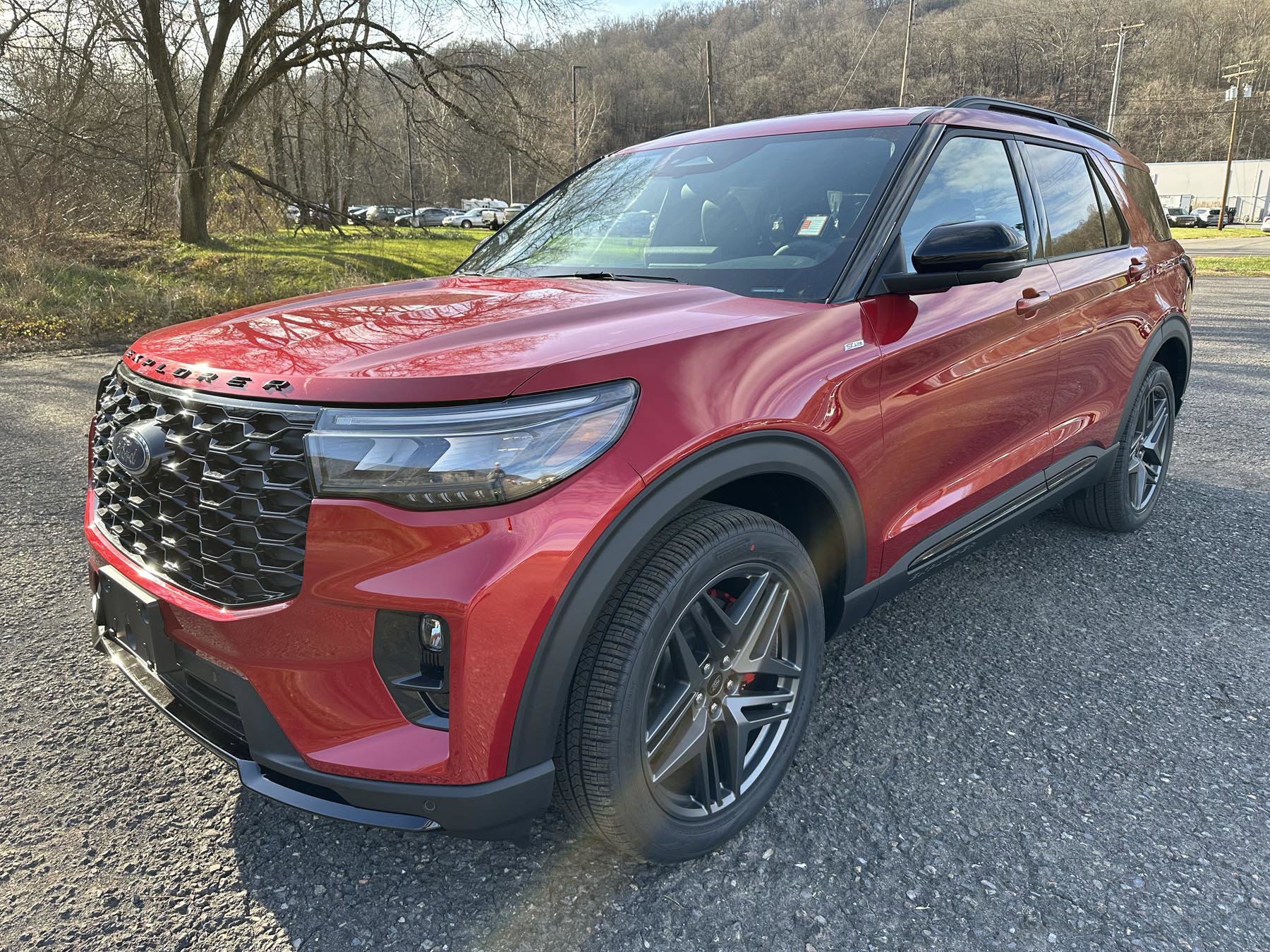 New 2026 Ford Explorer ST-Line w/ ST-Line Street Pack image 2