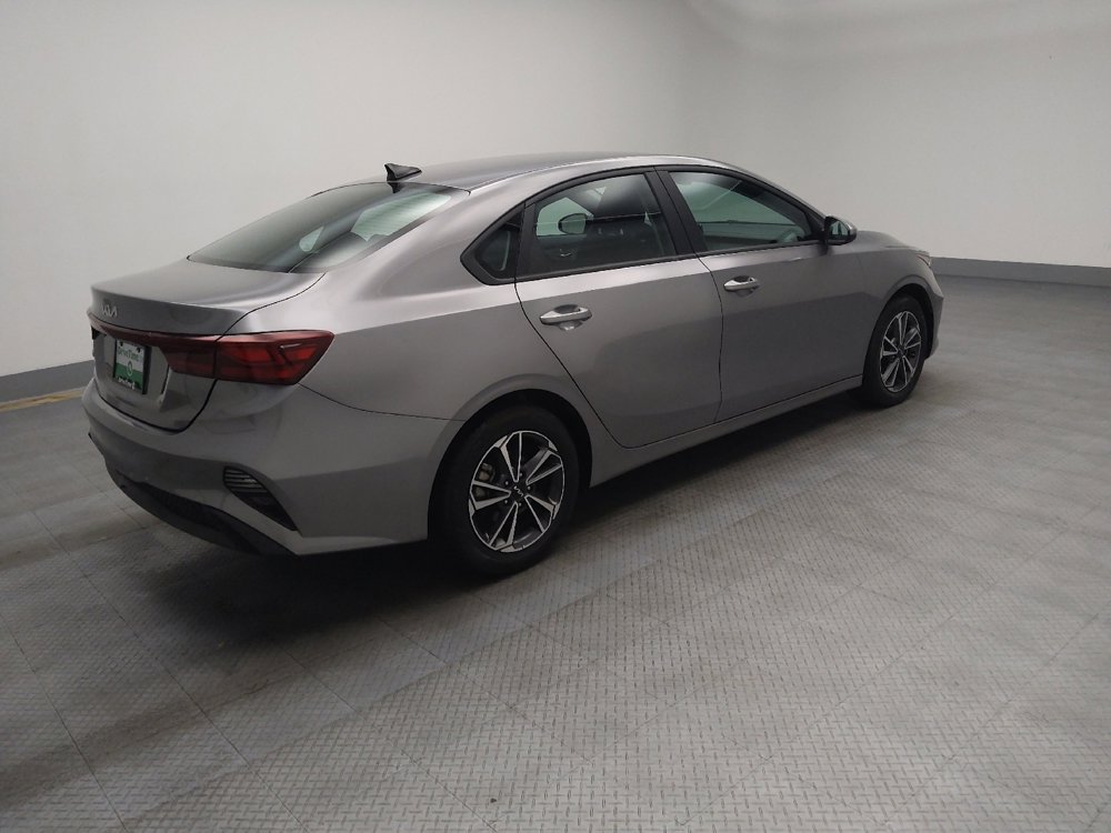 Used 2024 Kia Forte LXS image 10