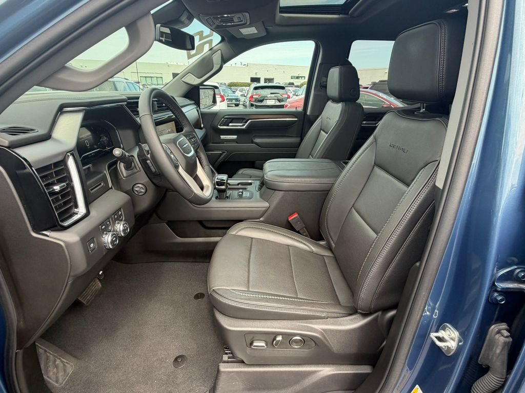 Certified 2025 GMC Sierra 1500 Denali AWD/4WD image 28