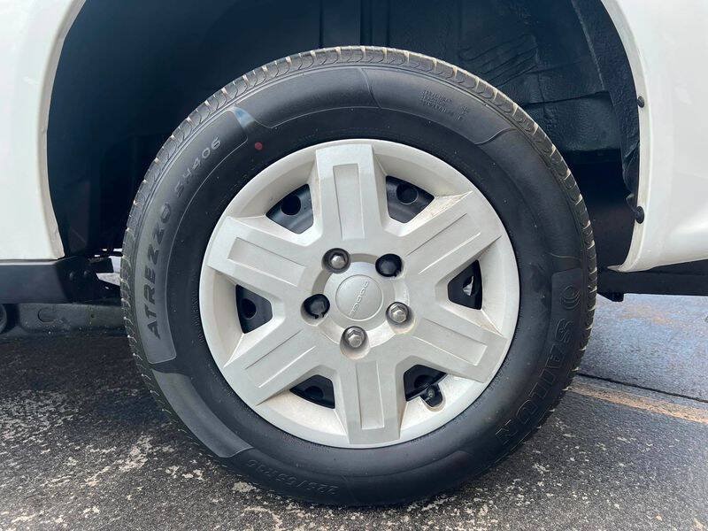 Used 2011 Dodge Grand Caravan FWD image 47