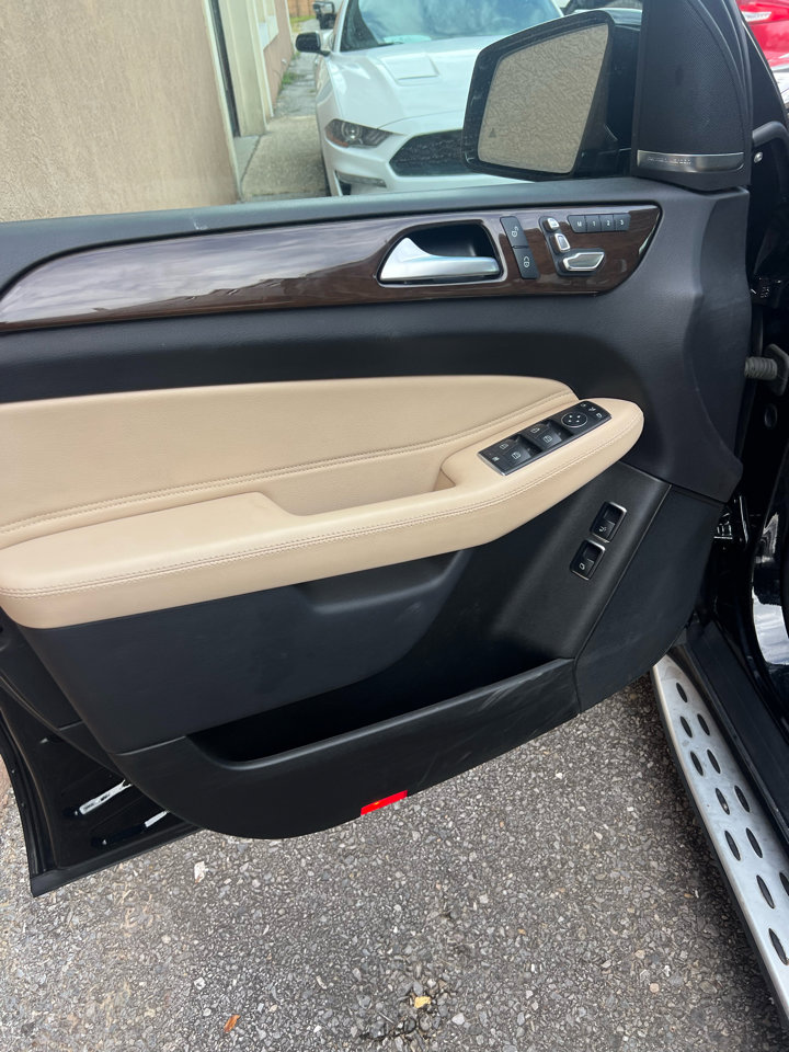 Used 2019 Mercedes-Benz GLS 450 4MATIC w/ Premium 1 Package image 21