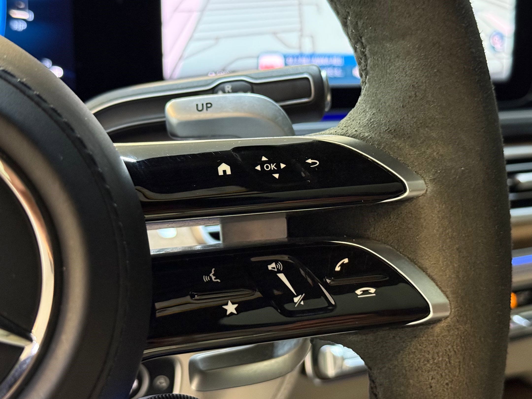 Used 2024 Mercedes-Benz GLE 53 AMG 4MATIC Coupe image 32