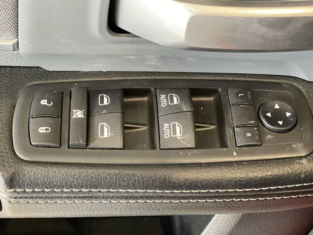 Used 2021 RAM 3500 Big Horn w/ Cold Weather Group image 16