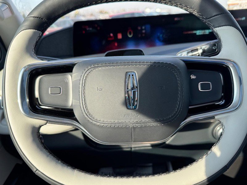 New 2025 Lincoln Navigator Reserve image 20