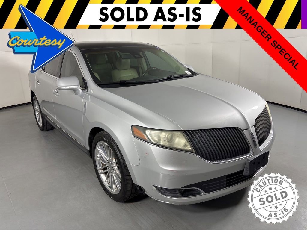 Used 2013 Lincoln MKT AWD image 1
