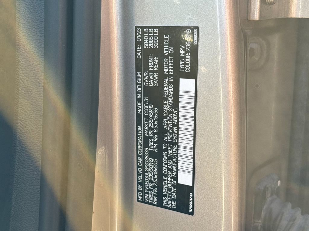 Certified 2023 Volvo XC40 Recharge Plus image 27