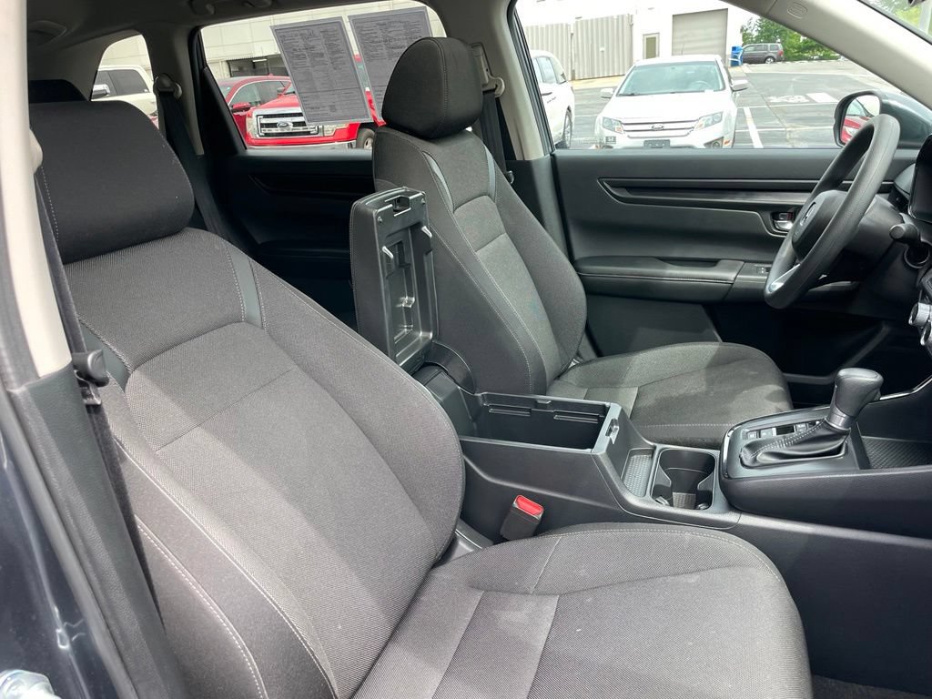 Certified 2025 Honda CR-V EX image 31