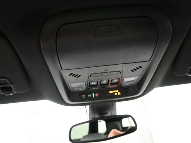 Used 2024 Buick Enclave Essence w/ Experience Buick Package image 12