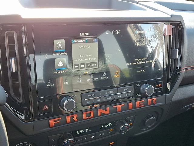 New 2026 Nissan Frontier PRO-4X w/ Pro-4x Convenience Package image 3