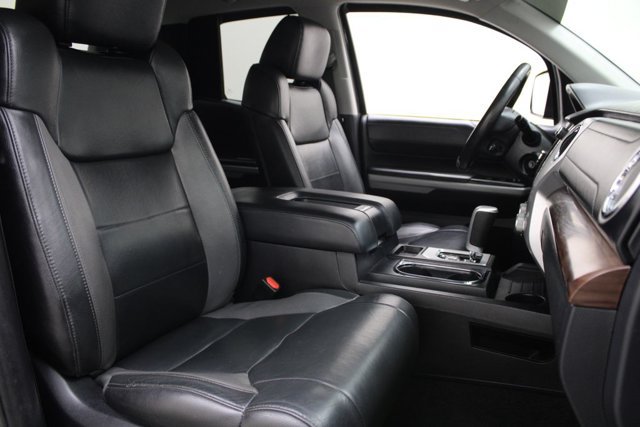 Used 2019 Toyota Tundra Limited AWD/4WD image 4