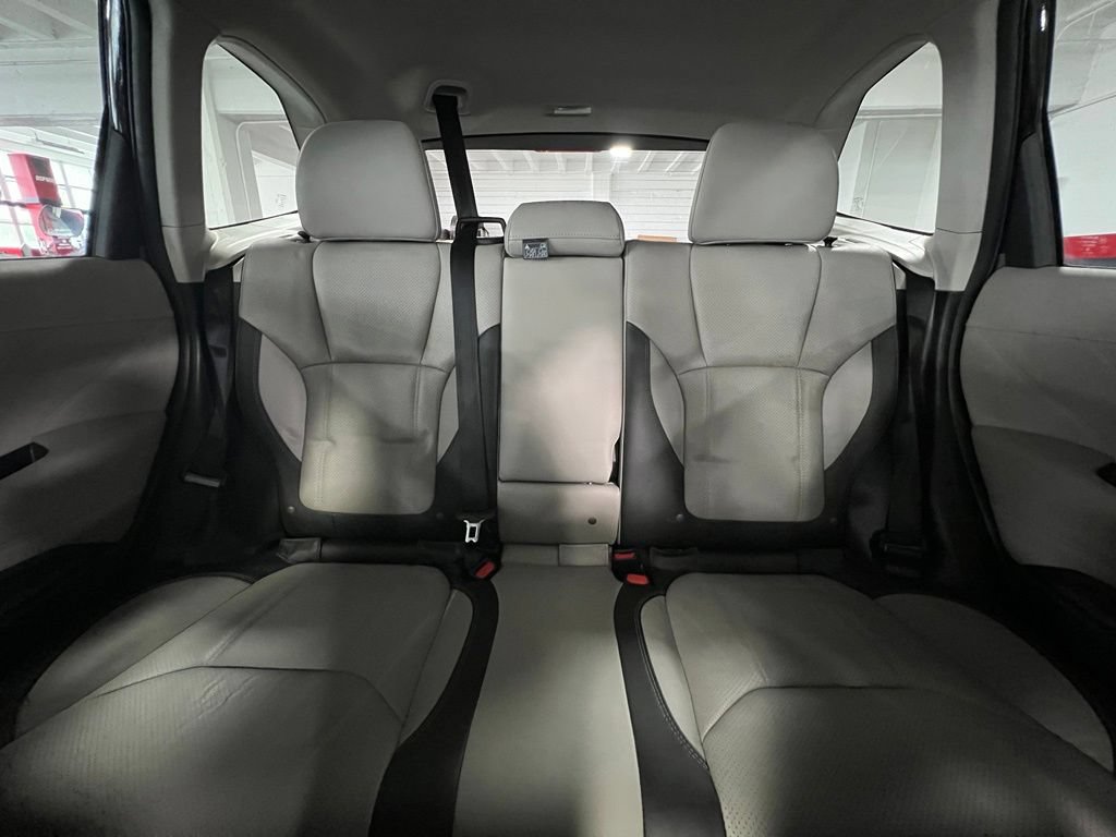 Used 2021 Subaru Forester Limited AWD/4WD image 14