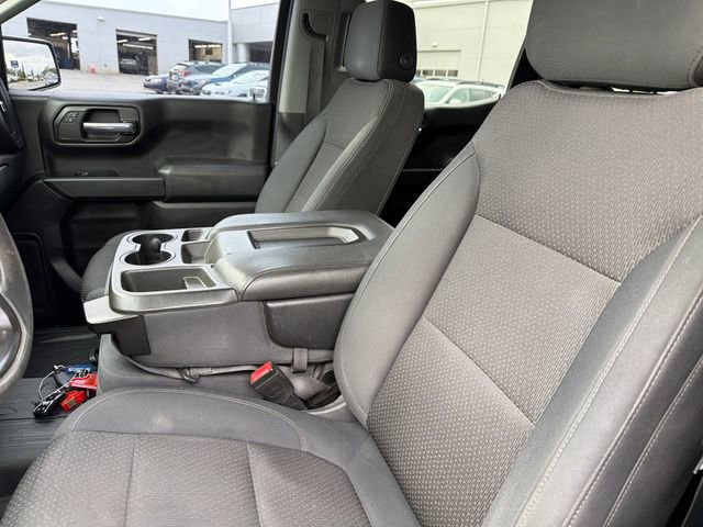 Used 2019 GMC Sierra 1500 4x4 Crew Cab w/ Convenience Package image 19