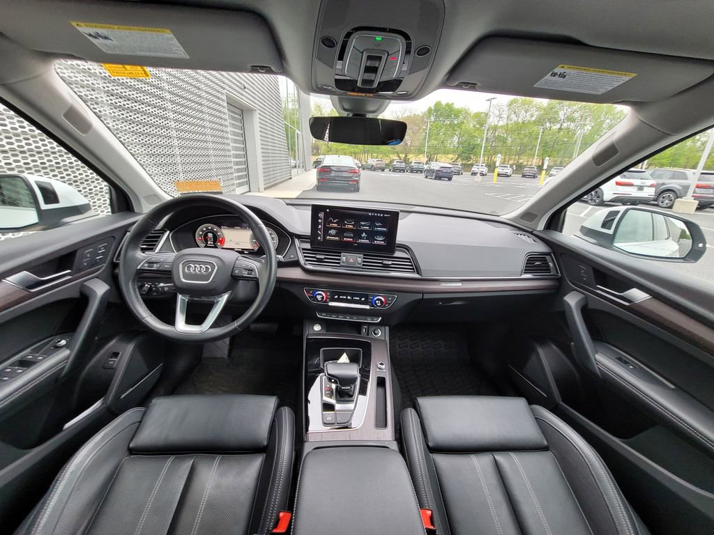 Certified 2021 Audi Q5 Prestige w/ Prestige Package AWD/4WD image 17