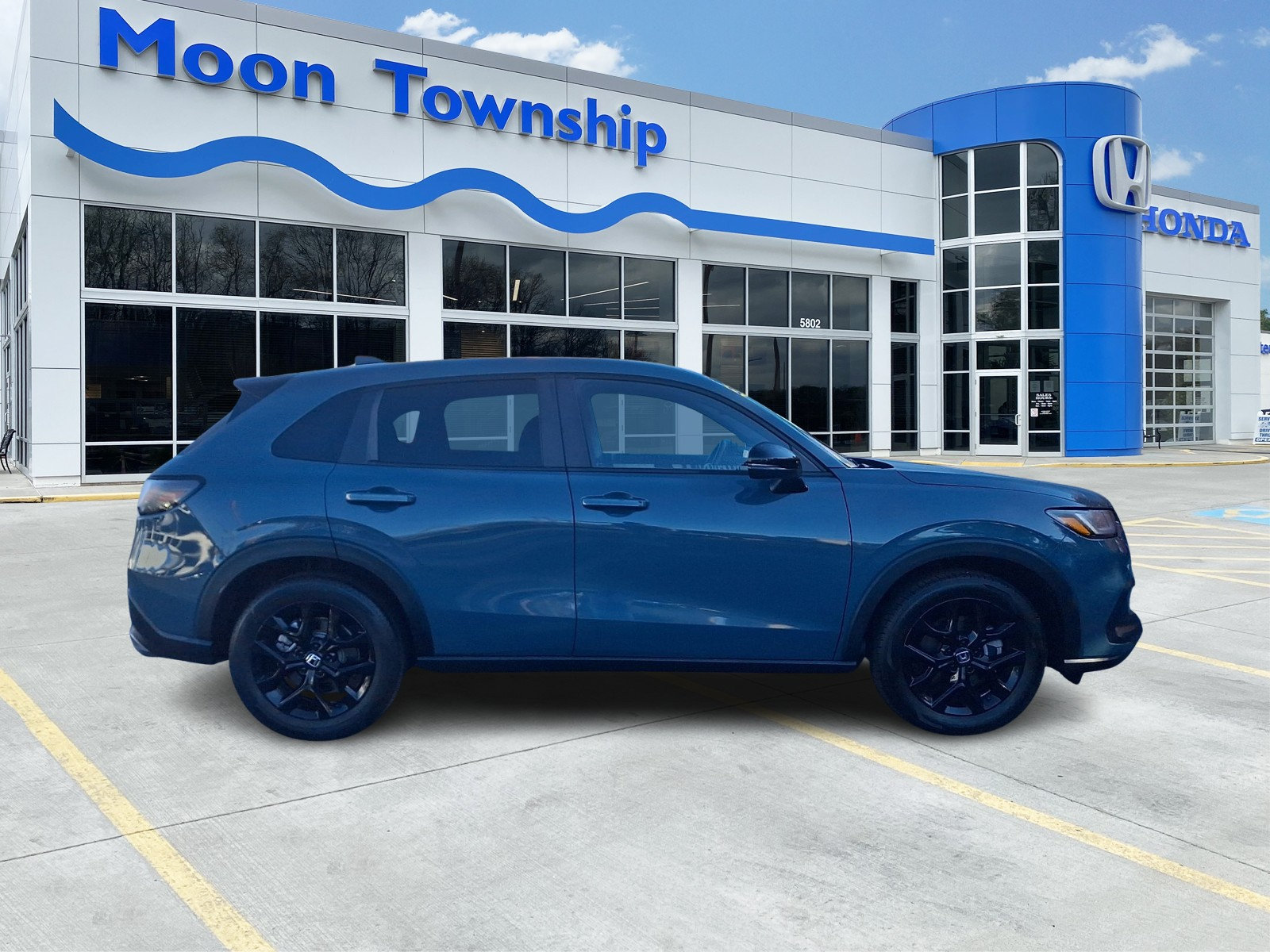 Used 2024 Honda HR-V Sport image 7