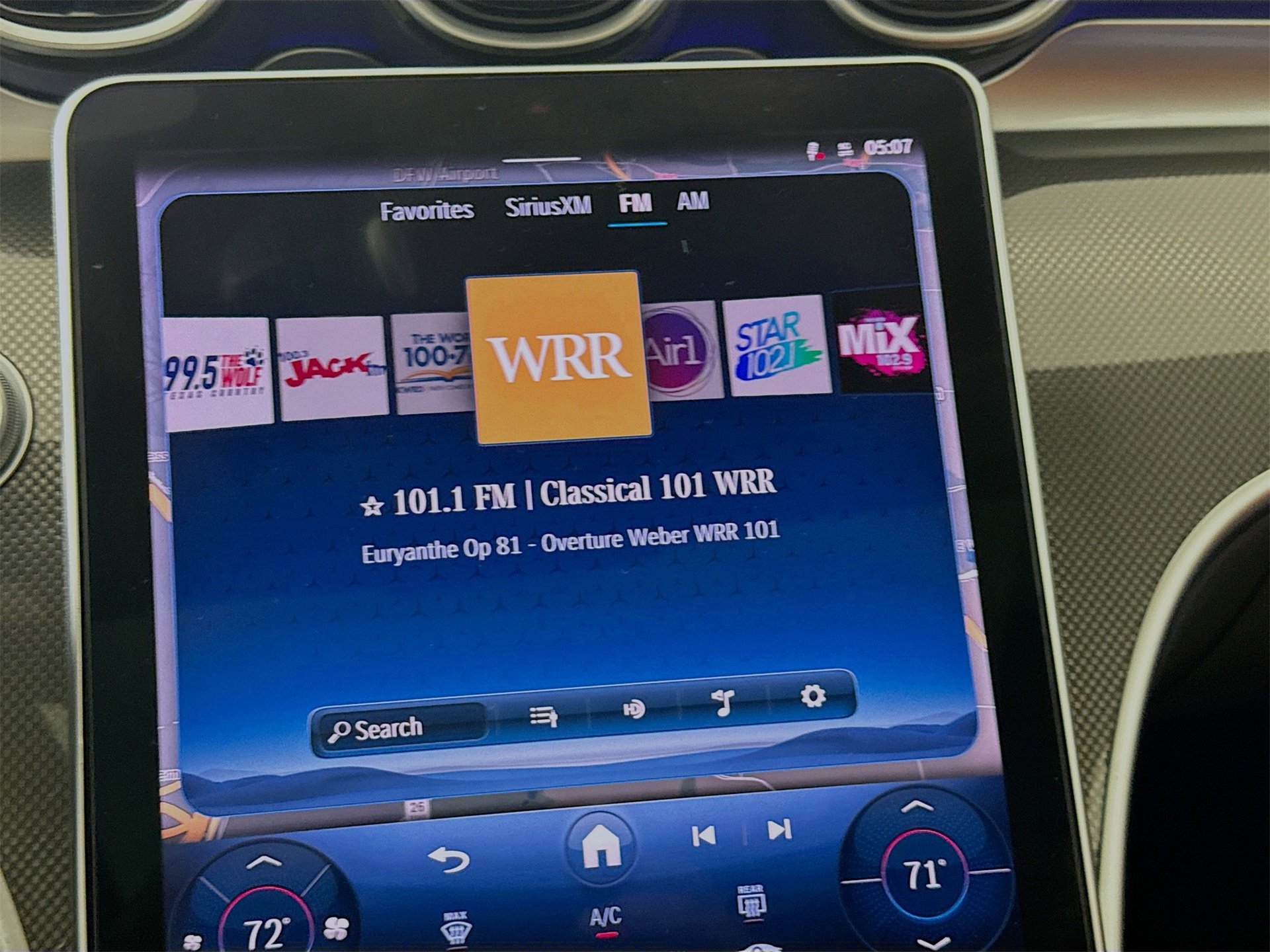 Certified 2025 Mercedes-Benz C 300 Sedan image 16