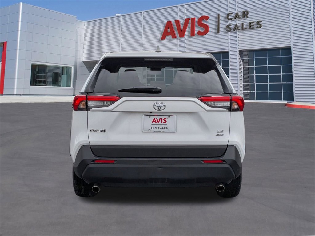 Used 2025 Toyota RAV4 LE image 5