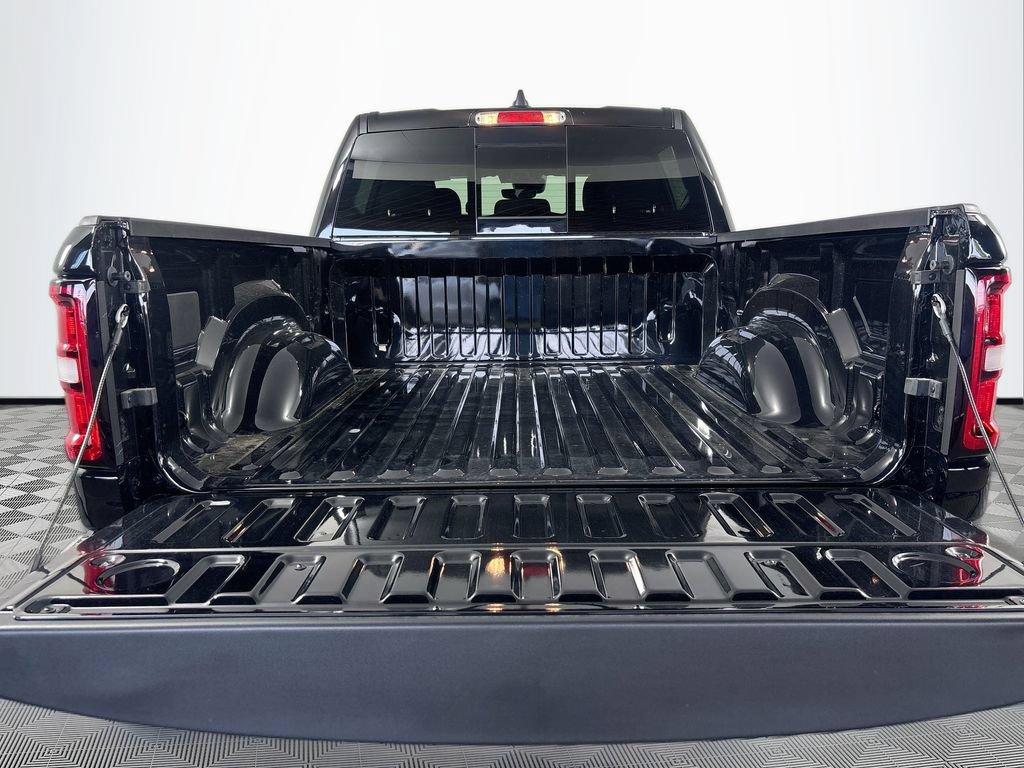 New 2026 RAM 1500 Big Horn AWD/4WD image 19