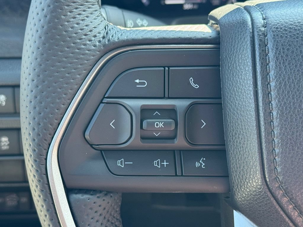 Used 2026 Toyota Tacoma Limited AWD/4WD image 23