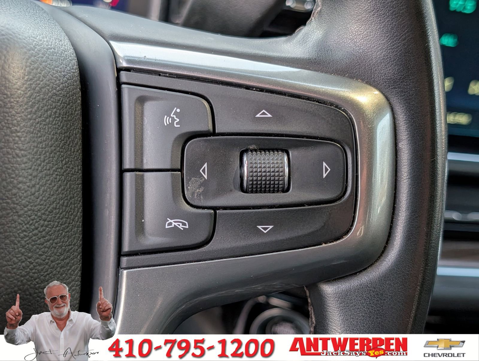Used 2024 Chevrolet Silverado 2500 LT image 21