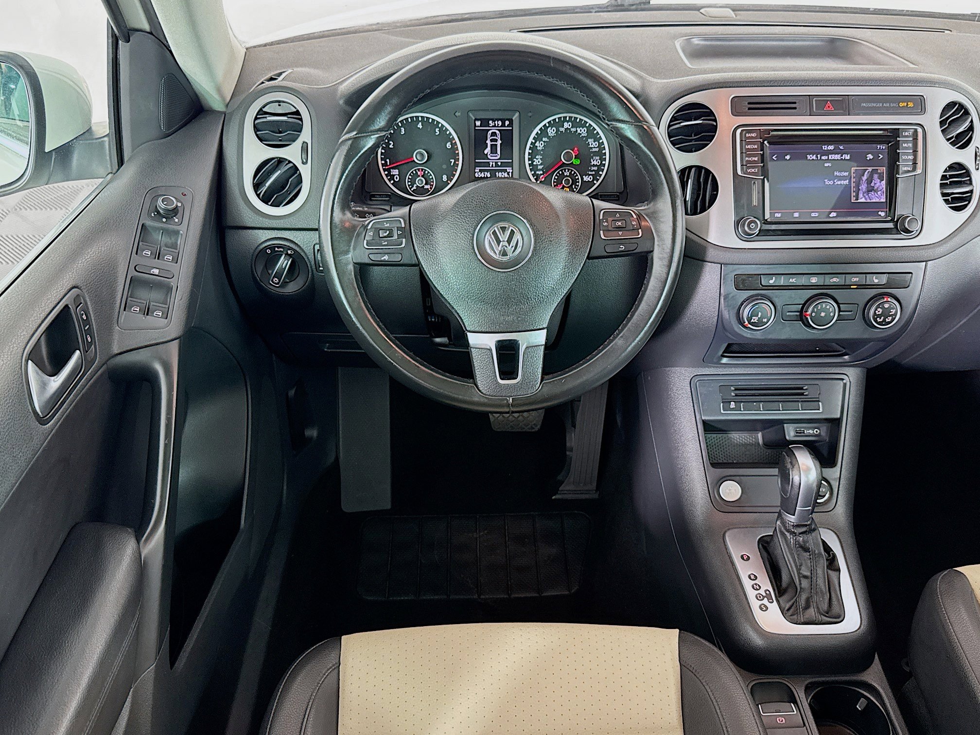 Used 2017 Volkswagen Tiguan Wolfsburg Edition image 16